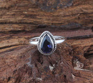 Anillo de Dedo de Iolita Hecho a Mano al por Mayor para Mujer, Anillo de Piedras Preciosas Apilable de Estilo Bohemio de Moda, Anillo Único de Zafiro de Agua - Product Image 1