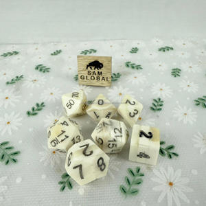 Ensemble de 7 dés en os authentiques Viking en vrac pour jeux de rôle DND dés RPG dés en os de buffle et de chameau pour jeu de société - Product Image 3
