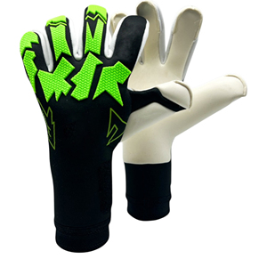 ถุงมือผู้รักษาประตูแบบมืออาชีพ ระบายอากาศได้ดี กันลม ยึดเกาะนุ่มพิเศษ ขนาด 4 มม. ปิดด้วยแถบตีนตุ๊กแก ทรง Negative Cut ผลิตจากยางคุณภาพสูง - Product Image 1