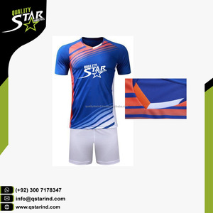 100% poliéster de fútbol de sublimación de uniforme tendencia superior de fútbol diseños Jersey equipo uniforme personalizado nombre del equipo de fútbol desgaste conjuntos - Product Image 6