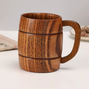 Mug en bois 100 % naturel pour la bière et les articles de bar, avec poignée, fait main, pour boire du café - Product Image 1