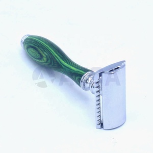 Maquinilla de Afeitar de Seguridad con Mango de Madera, Maquinilla de Afeitar Manual de Doble Filo con Cuchilla Afilada para Barbería, Salón y Cuidado Personal - Product Image 2