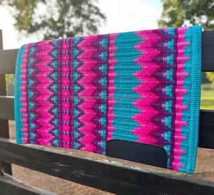 Couverture de cheval de spectacle de meilleure qualité pour l'équitation occidentale Couleurs attrayantes Laine de Nouvelle-Zélande Double tissage Tapis de selle tissés à la main - Product Image 2
