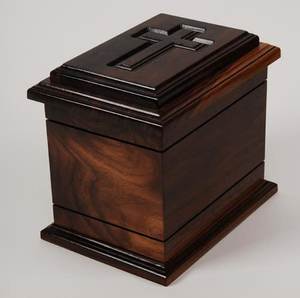 Urna Funeraria Decorativa de Madera de Arce con Acabado Liso y Estilo Sofisticado y Duradero - Product Image 3