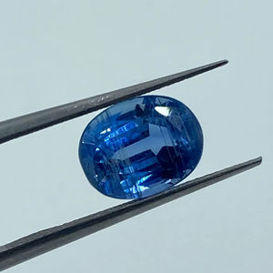 Piedra Preciosa de Cianita Natural, Corte Ovalado Azul Oscuro, de la Mejor Calidad para Joyería - Product Image 1