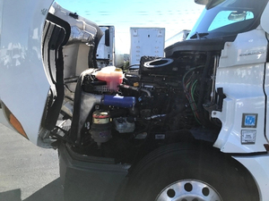 Camion de transport routier d'occasion FREIGHT LINER CADIA 126 2022, cabine couchette conventionnelle, 505 ch, diesel, empattement 229, transmission automatique, essieu 40 000 FA. - Product Image 6