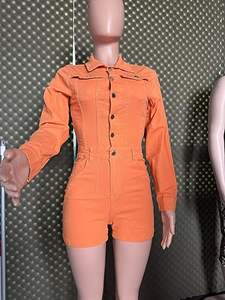 Shorts élégants et ensembles de shorts assortis avec fermeture boutonnée, en tissu tricoté très résistant, manches longues, shorts en jean, ensembles de survêtements - Product Image 6