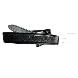 Ceinture à boucle ardillon en cuir véritable unisexe avec logo personnalisable pour des ceintures de mariage confortables et stylées - Product Image 3