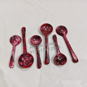 Juego de utensilios para ensalada de resina con diseño de remolinos coloridos, mini cuchara y tenedor, apto para lavavajillas, microondas y horno, color personalizado - Product Image 1
