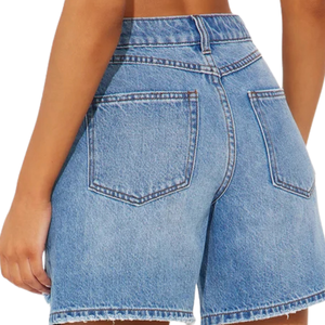 Shorts en jean bleu clair pour femme, coupe mi-longue décontractée, hiver, déchirés, ourlet effiloché, jambe large, respirant, délavé, style streetwear tendance - Product Image 4