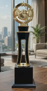 Trophée plaqué or avec motif de serrage de main pour les récompenses sportives et de jeux, avec base en bois noir, trophée d'entreprise - Product Image 5