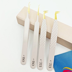 Pinzas para Extensión de Pestañas de Acero Inoxidable con Punta Corta de 4mm y 45 Grados, Color Beige, Marca Privada - Product Image 1