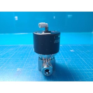FUJIKIN 316L 090701 Metal Face <b>Seal</b> Gasket Used As Is Legacy Semiconductor Equipment Parts - Product Image 2