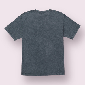 เสื้อยืดกราฟิกยูนิเซ็กซ์ลายวินเทจทรงโอเวอร์ไซส์ผ้าฝ้าย 100% ล้างสีแบบแอซิดวอช ดีไซน์ทันสมัยสำหรับผู้ชายและผู้หญิงใส่ในฤดูร้อน - Product Image 6