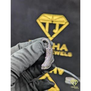 จี้รองเท้าบูทประดับเพชรโมอิสซาไนต์ VVS เงินแท้ 925 สไตล์ฮิปฮอป จาก Trisha Jewels - Product Image 2