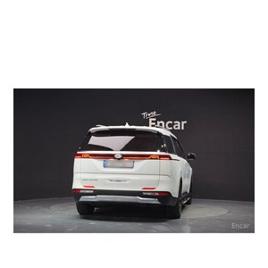 Kia Carnival 2020, 9 Plazas, Versión Signature, 61,368 km, Diésel, Automático, Emisión Euro V, Volante a la Izquierda, Cámara Trasera - Product Image 4