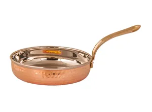 Sartén Redonda Clásica de Cobre con Mango de Madera Ecológica para Uso Doméstico y en Restaurantes - Product Image 3