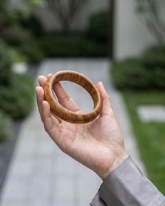 Brazalete de Madera Hecho a Mano, Brazalete de Madera Natural de Moda - Product Image 2