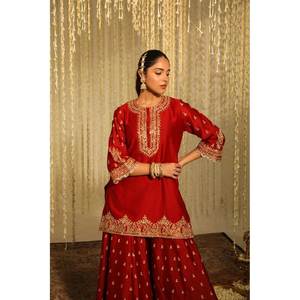 Vêtements de mariage Tenue de soirée élégante Ensemble de costume avec fil et séquence de travail - Product Image 4