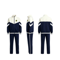 Uniformes scolaires en gros : Veste blanche à rayures chevron marine, pantalon à bord côtelé contrastant, badge personnalisé – Uniformes scolaires pour garçons et filles