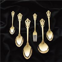 Ensemble de couverts en acier inoxydable fiable et écologique, assurant une expérience culinaire agréable avec un design durable et confortable