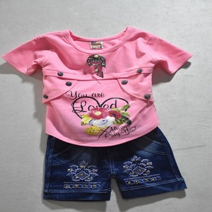 Conjunto de Top Rosa y Pantalones Cortos de Mezclilla, Vestidos Casuales para Mujer, Ropa de Boutique, Ropa Infantil Moderna - Product Image 2