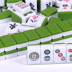 Fichas de Mahjong Pintadas a Mano, Ecológicas, con Patrón Circular, Decoración Artesanal Coleccionable, Estatua de Resina Verde y Amarilla SAMI - Product Image 3