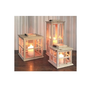Farol de Madera Rústico Hecho a Mano con Paneles de Vidrio y Asa de Cuerda, Decoración para Mesa del Hogar - Product Image 1