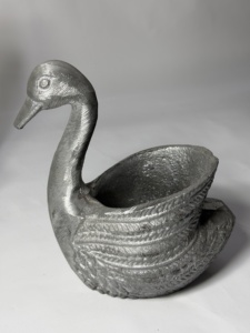 Aluminium Swan Shaped Set Of 2 Candle jar Vessel Handmade Rustic Design Silver Color Home Decor Lighting Scented Candle - Product Image 4