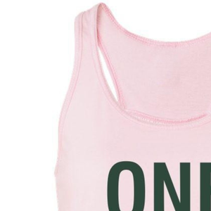 Camiseta sin mangas AKA 1908 Racerback Bella Canvas Rosa Claro para Fitness y Entrenamiento, Ropa de Hermandad Griega - Product Image 2