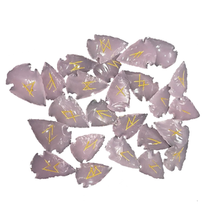 Juego de runas de punta de flecha de cuarzo rosa de alta calidad, runa de cristal, energía Wicca, piedra natural para adivinación y meditación intuitiva - Product Image 4
