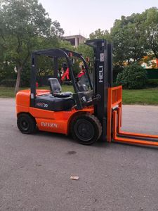 Used HELI 3 Ton Electric Forklift 3 Stage Mast 4.5m Lifting Height <b>Second</b> <b>Hand</b> Forklift for Sale - Product Image 4