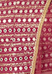 Conjunto de Lehenga Choli de Gasa Georgette Rosa Sólido con Falda con Volantes y Dupatta, Traje Nupcial Bordado para Fiesta - Product Image 6