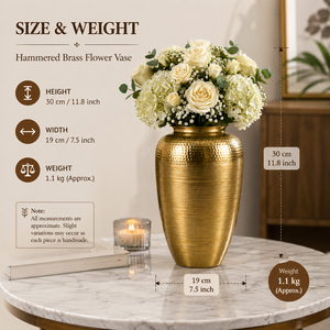 Vase à fleurs en laiton artisanal, vase décoratif en métal, finition texturée, décoration d'intérieur, centre de table, arrangement floral, décoration de mariage - Product Image 5