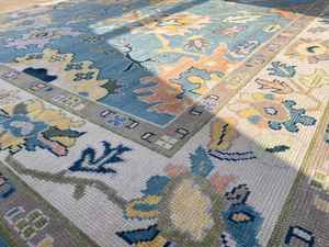 Tapis tissé à la main moderne et vibrant en laine/soie, motifs floraux, écologique, antidérapant, résistant à la saleté, adapté aux animaux domestiques - Product Image 3