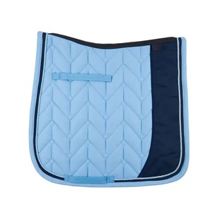 Tapis de selle en fibre de bambou écologique, antibactérien, rafraîchissant et respirant, avec mousse haute densité pour le confort du cheval - Product Image 4