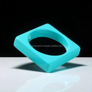 Ensemble de 7 bracelets jonc carrés en résine pour femmes faits à la main gros bijoux géométriques de mode brassard manchette poignet accessoires - Product Image 2