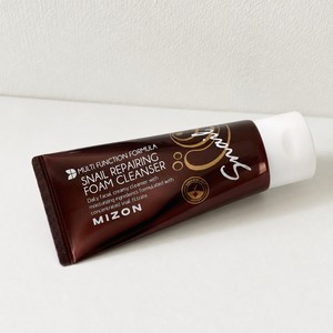 Limpiador facial Mizon Snail Repairing Foam 60ml, limpiador facial coreano Mizon - Product Image 3