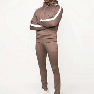 Chándal Reflectante Personalizado para Hombre |   Conjunto de Sudadera con Capucha y Pantalones Deportivos de Felpa al por Mayor - Product Image 2