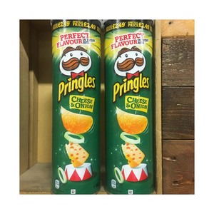 Prringles Chips de Patata con Queso y Cebolla, Bocadillo Crujiente con Rico Sabor a Queso y Picante Toque de Cebolla - Product Image 5