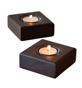 เชิงเทียนไม้ดีไซน์โบราณ สวยงามหรูหรา สำหรับตกแต่งบ้าน - Product Image 3