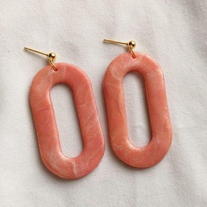 Boucles d'oreilles pendantes vintage pour femmes, design en résine, nouveaux styles, accessoire de mode authentique - Product Image 6