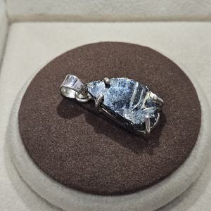 925 argent taille émeraude bijoux fins pendentifs et breloques excellente qualité à la mode bordure naturelle opale pendentif en pierres précieuses - Product Image 1