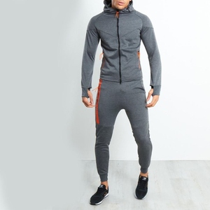 Vente Flash : Survêtement Homme Coupe Droite Streetwear Uni en Coton Respirant avec Capuche Zippée – Idéal Hiver, Entraînement, Jogging, Confortable et Décontracté - Product Image 4