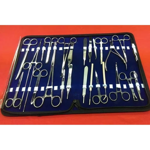 Kit de 71 Piezas de Instrumentos Quirúrgicos Manuales para Cirugía Menor, Veterinaria y Odontología, Juego Médico de Acero Inoxidable Autoclavable al por Mayor - Product Image 2