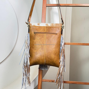 2025 New Arrival Fashion Hand Tooled Leather Shoulder Handbag Trendy Luxury Genuine Cowhide Crossbody Fringe Tassel Bag for Girl - Product Image 5
