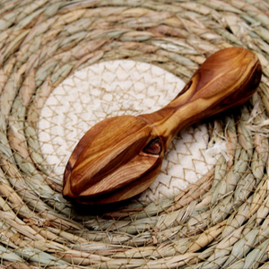 Wooden Manual Lemon Reamer Juicer Dishwasher Safe <b>Kitchen</b> <b>Accessory</b> - Product Image 1