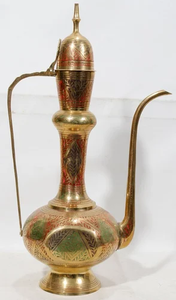 Metcraft - Jug en laiton Surahi/Aftaba, pièce d'artisanat décoratif indien antique, réalisée par un artisan très qualifié, à prix de gros - Product Image 4