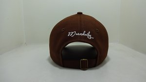 Casquette de baseball brodée en gros, 6 panneaux, marron, haute qualité, profil structuré, visière pré-courbée, pour hommes et femmes - Product Image 3
