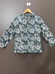 เสื้อแจ็คเก็ตผ้าฝ้ายลายดอกไม้แบบควิลท์  แบบสองด้าน  ติดกระดุมด้านหน้า แขนยาว สำหรับฤดูใบไม้ร่วงและฤดูหนาว - Product Image 1